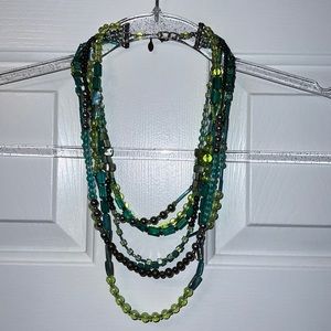 Chico’s Green and Blue Statement Necklace ✨